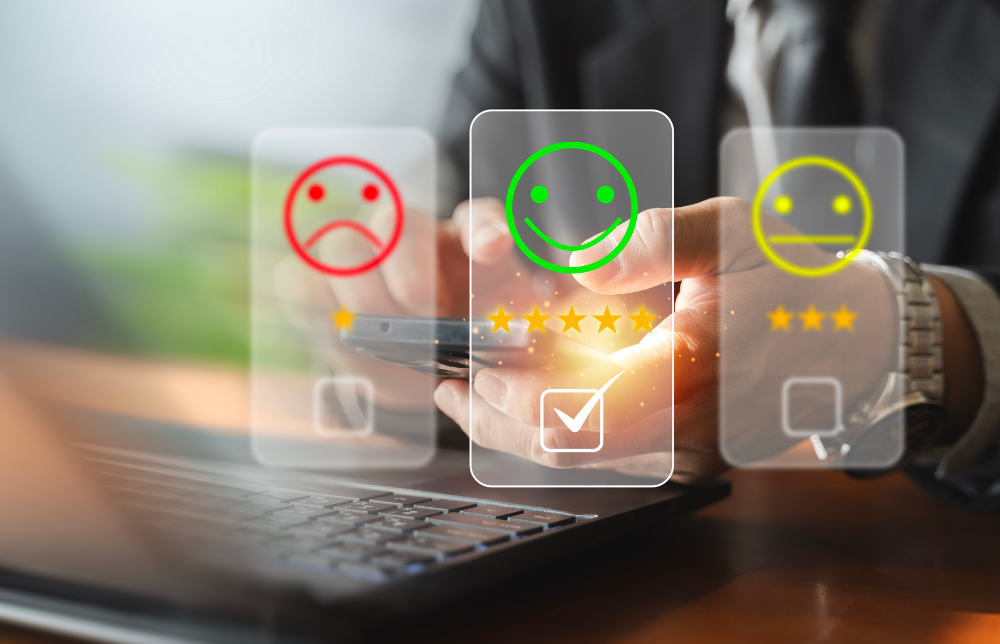 Graphique ou interface expliquant le ton de réponse aux avis clients, avec des exemples de messages personnalisés et automatisés qui allient professionnalisme et proximité pour améliorer la réputation en ligne.